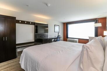 호텔 Holiday Inn Express & Suites Allen Park, An Ihg