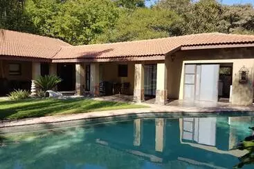 Hotel Santai Guesthouse