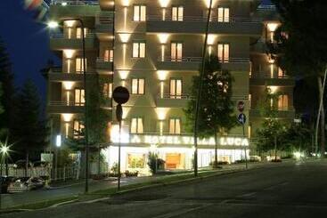 هتل Villa Luca