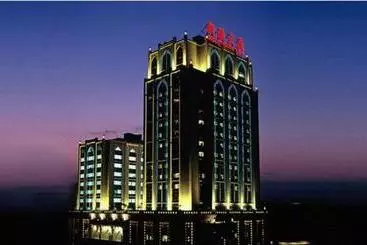 Hotel Xinjiang Plaza Guest Building
