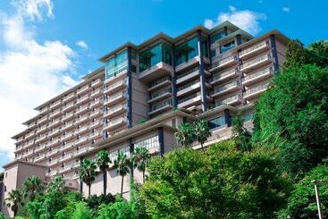 ホテル Hoshino Resorts Risonare Atami