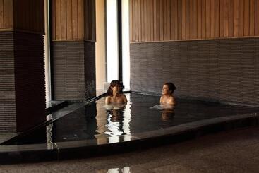 호텔 Toyota Shirakawa-go Eco-institute