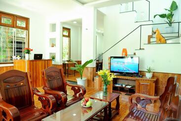 Hotel Ana Homestay   Hostel