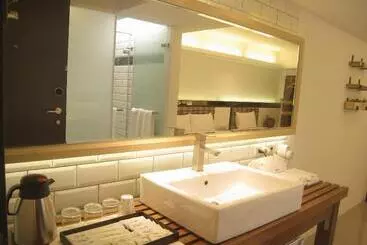 هتل Formosa Boulevard Station Garden