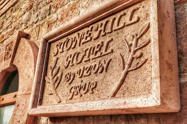 Hotel Stone Hill
