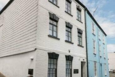 Hotel The Captain's House