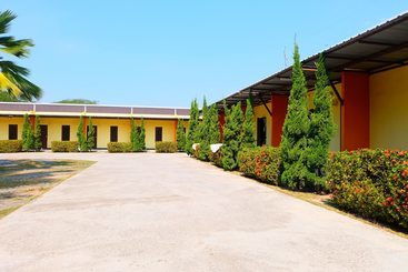 Hotelli The Palm Resort