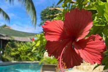 هتل Romantic Beach Villas