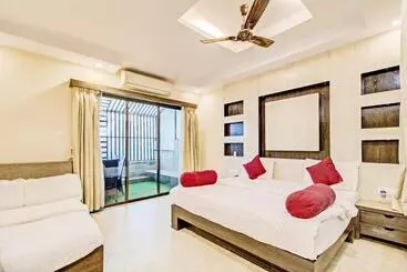 Hotel Royal Garden Retreat