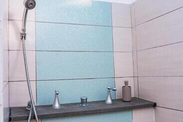 酒店 Le Mandala Moris Guesthouse