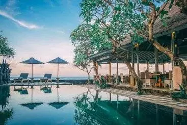 Hotel Alam Candi Resort