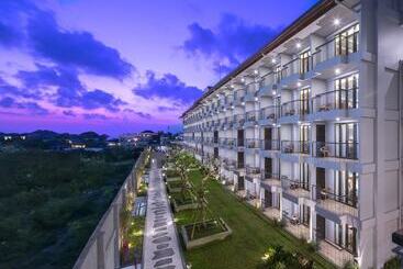 בית מלון כפרי Eastin Ashta Resort Canggu