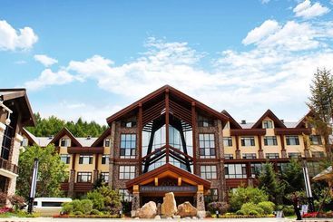 Отель Days Inn Changbaishan Tianmu