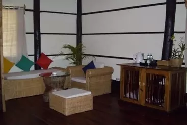 هتل Mrauk U Princess Resort
