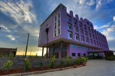 Hotel Tgi Grand Nandan Kanan