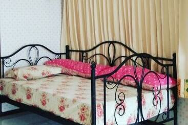 דירות לתיירים Villa Agro Kusuma Batu Malang