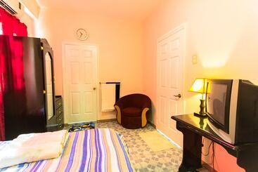 Hotell Kanhai's Center Of Excellence