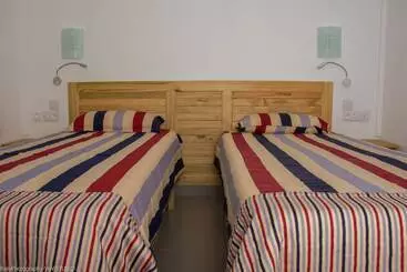 آپارتمان Villa Alexis Self Catering