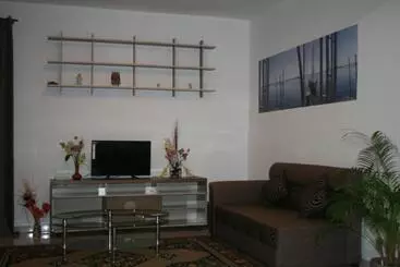 آپارتمان‌های توریست‌ها Happy Villa