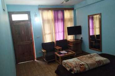 호텔 Purnima Guest House, Old Kasol