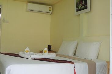 Hotel Village Garden Bungalows Kho Mook