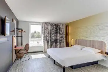 B&b Hotel Moulins Avermes