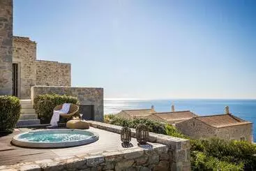 هتل Ariá Estate Suites & Spa