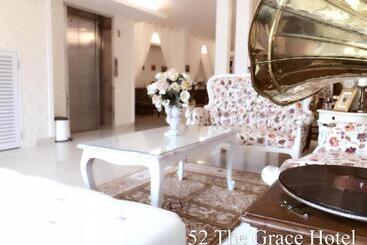 Hotel 52 The Grace