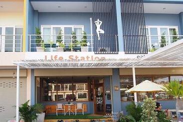 Life Station   Hostel