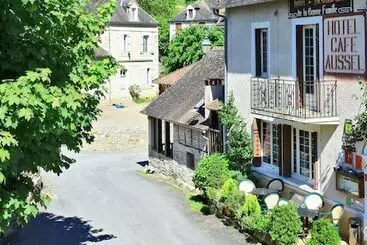 Hotel La Bonne Famille