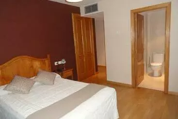 Hotel Restaurante Casa Petronila