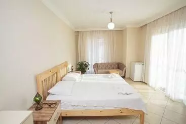 ペンション Kampüs Garden