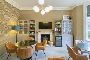 Pension  Fountains Guest House  Harrogate Stays