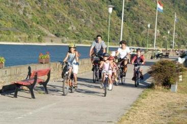 پانسیون Perle Am Rhein