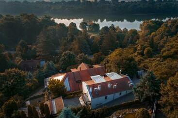 ペンション Edenrock Stairs