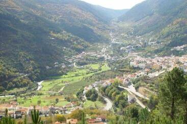 پانسیون Descanso Serrano