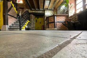 Pensão Posada La Llosa De Viveda Adults Only