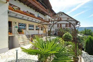 Frühstückspension Götzfried Hof