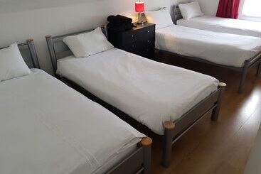 פנסיון Boscombe Reef