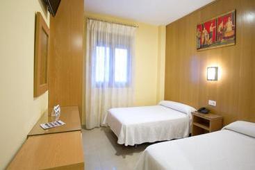 بنسيون Hostal Acueducto Los Milagros