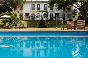 پانسیون Pousada Villa Bia