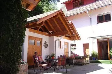Majatalo Haus Am Kastanienwald