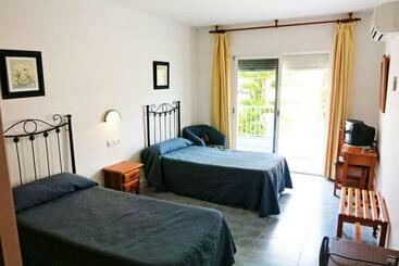 膳宿费 Hostal Brisamar