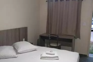 ペンション Pousada Jaguariuna