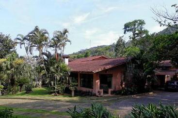 펜션 Pousada Sitio Araribá