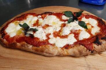 فندق Bio Agriturismo Valle Dei Calanchi