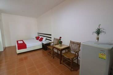 پانسیون Baan Nat The Village Sha Certified