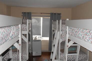 Hoosville Hostel