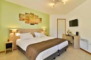 Apartahotel Les Arbousiers Village Hôtel Provençal