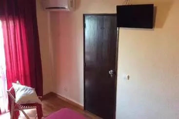 Pensione Guesthouse Rsa By Umbral